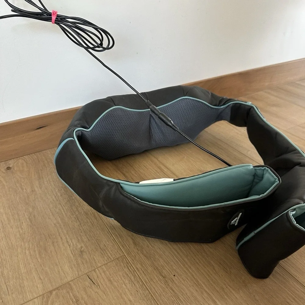Shiatsu Back Shoulder and Neck Massager with Heat, Electric Deep Tissue 4D Knead